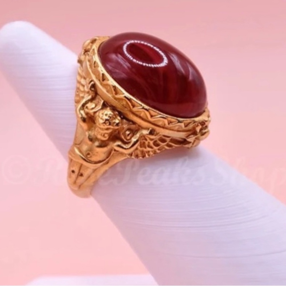 Gilded age gold-tone ring , special edition Elizabeth tylor for Avon .